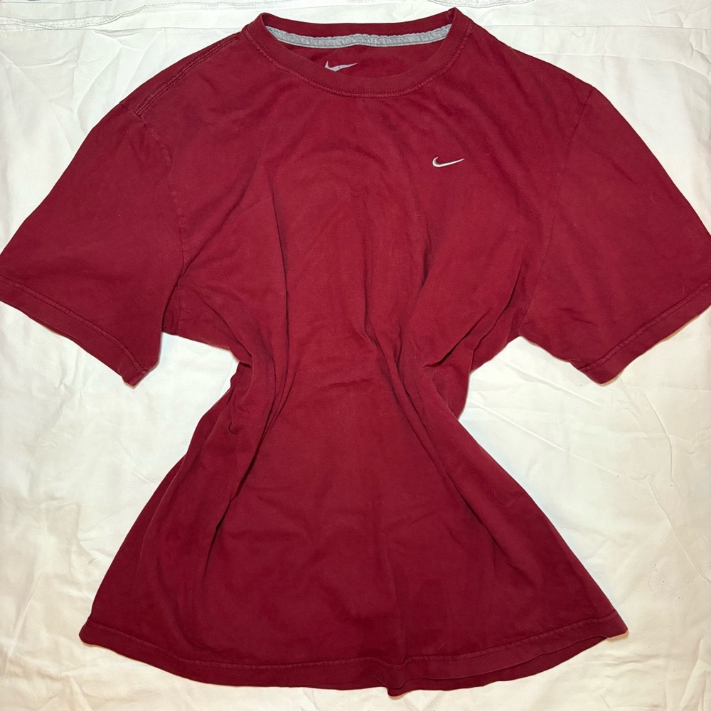 Nike Women's Crimson Short Sleeve Tee
